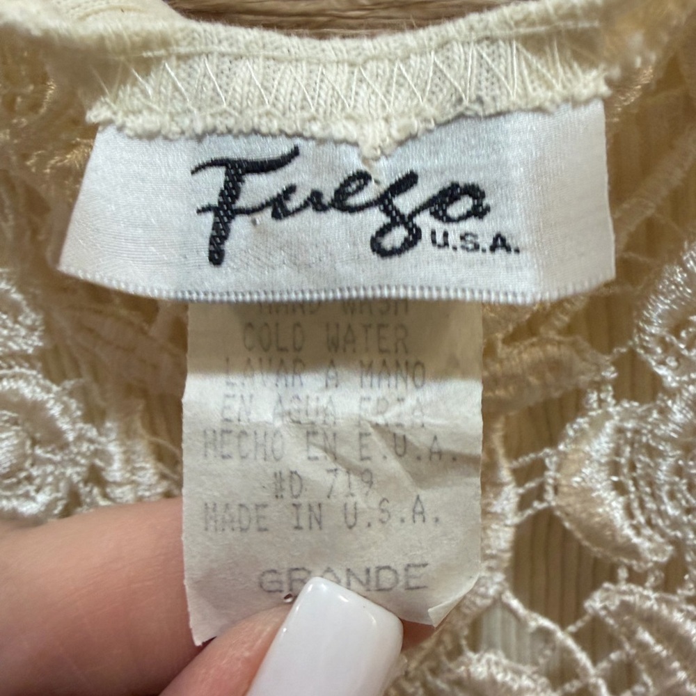 90s Vintage 100% Cotton Elegant Cream Lace Crop Top Size M/L EUC paper tag - Picture 4 of 9
